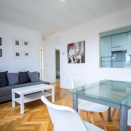 Apartamentos Cinco Rosas Мадрид Екстер'єр фото