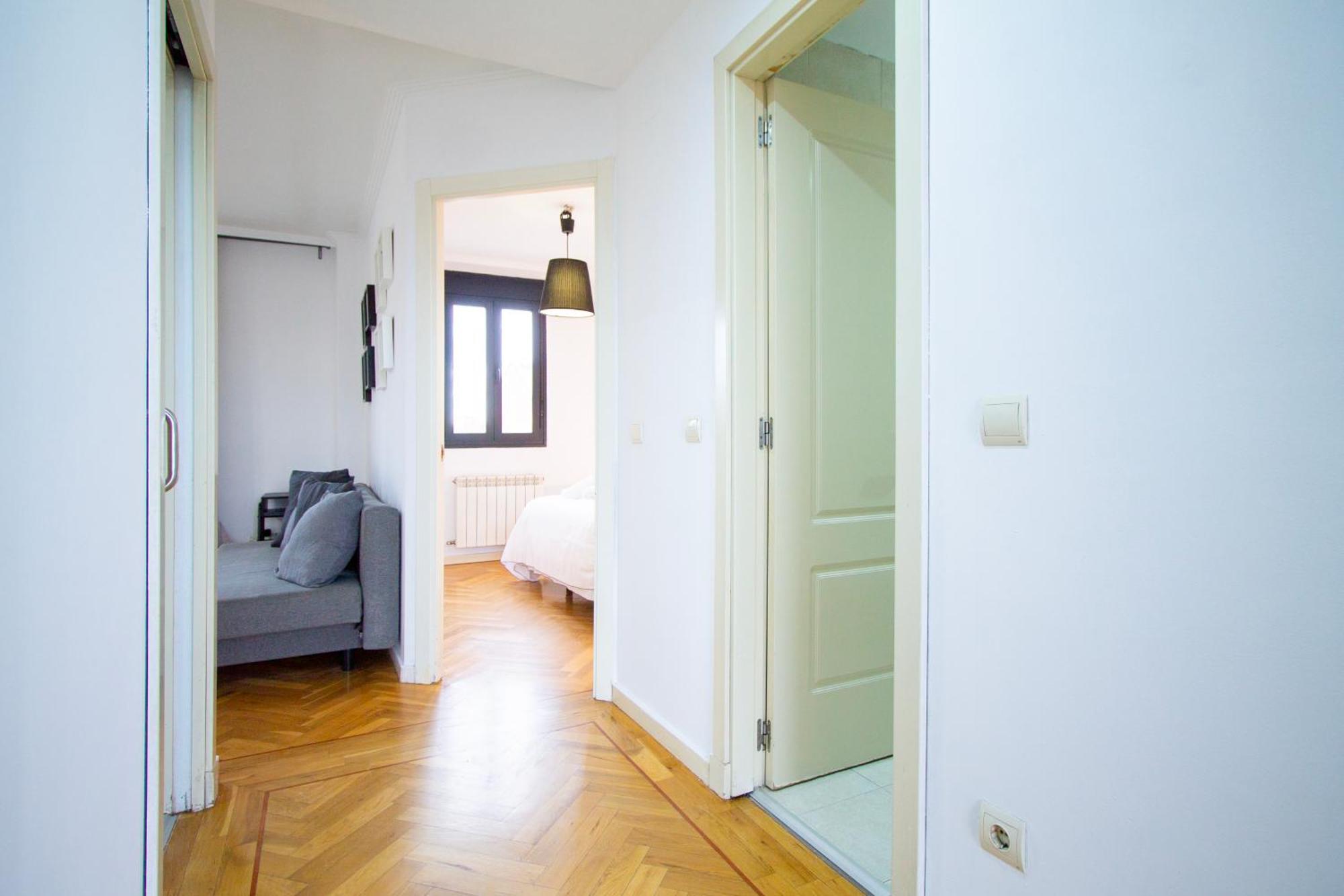 Apartamentos Cinco Rosas Мадрид Екстер'єр фото